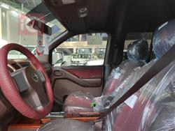 نیسان نەڤارا